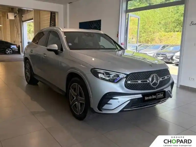Mercedes Glc 300 e 9g-tronic 4matic — photo 31