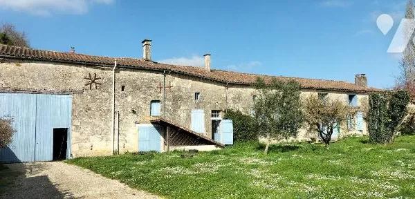 Maison 12 pièces 562 m²