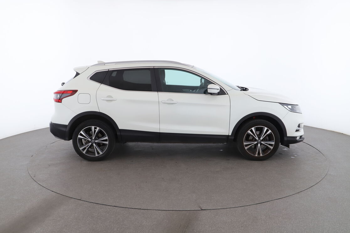 Nissan Qashqai 1.2 DIG-T N-Connecta — photo 6