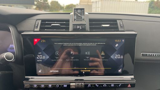 DS DS7 Crossback 2.0 BLueHDI 180 EAT8 - Grand Chic – 2019 – 117728 km – Diesel – Boîte Automatique — photo 23
