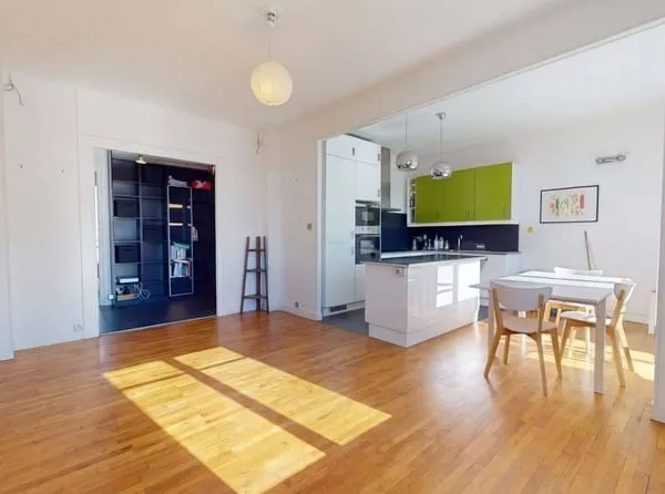 Appartement 4 pièces 84 m²
