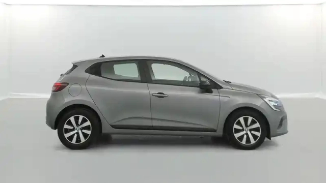 Renault Clio tce 90 — photo 24