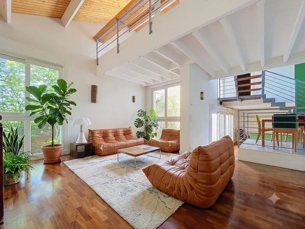 Maison 10 pièces 290 m²
