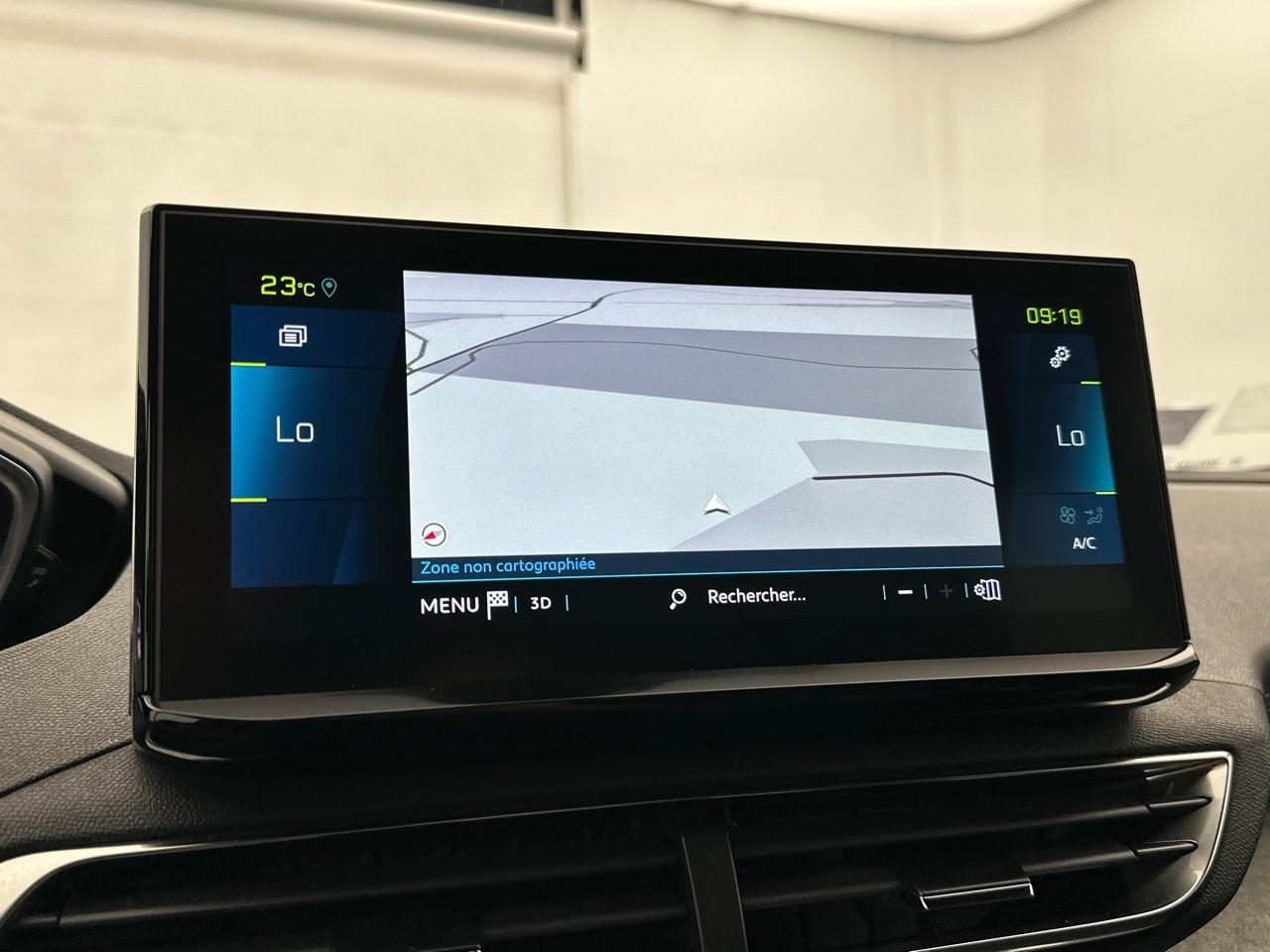 Peugeot 3008 hybrid 225 e-eat8 gt pack — photo 10