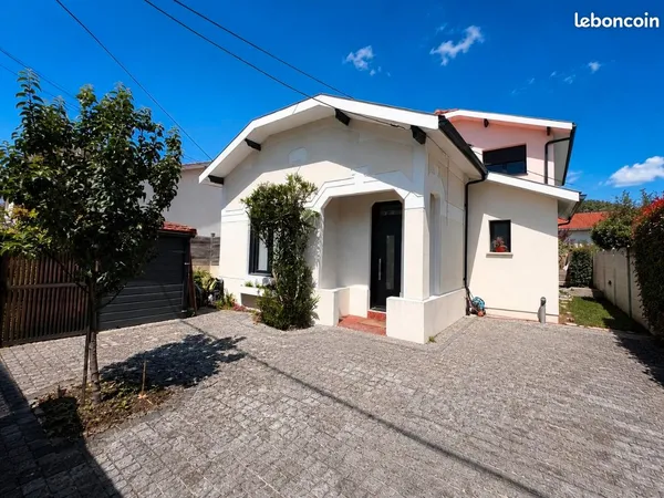 Caudéran - 4/5 chambres - 155m²