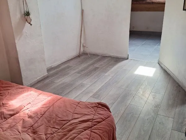 Appartement t3 vue sur cathédrale et l orb