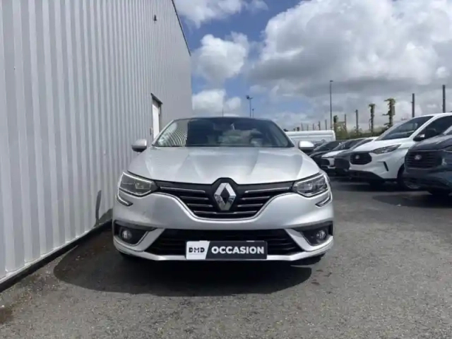 Renault Megane 1.3 tce 140ch fap intens — photo 4