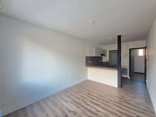 Studio 1 pièce 28 m²