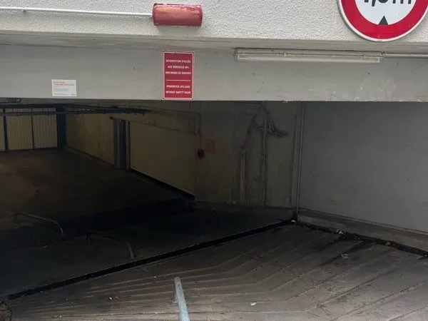 Location parking