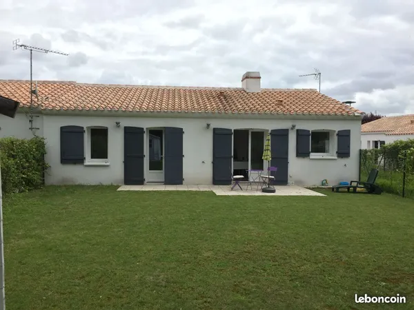 🏡 Maison meublée 88 m² - 3 chambres - Jardin aménagé et espace boisé - Les Sables-d'Olonne