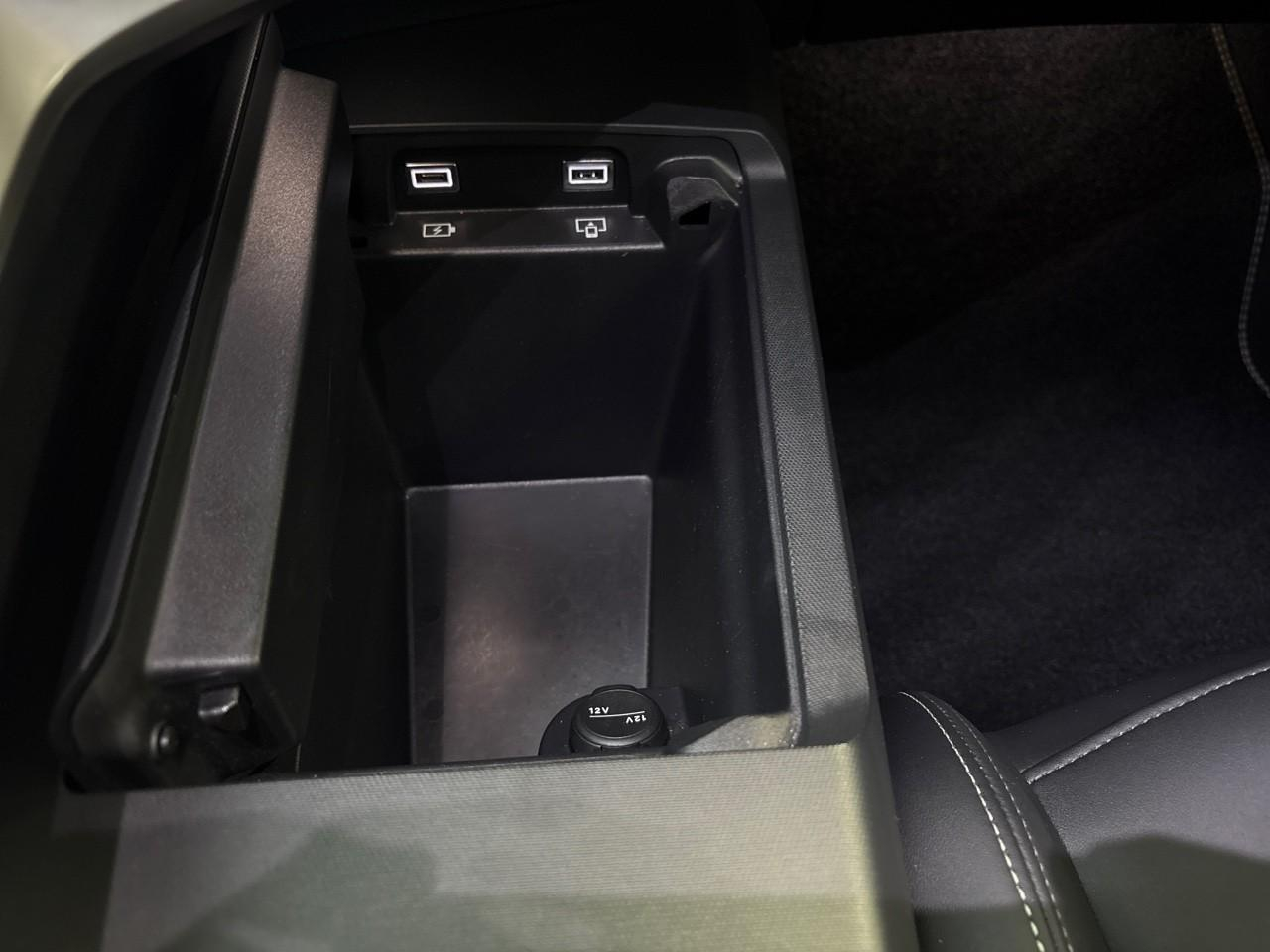 Peugeot 5008 hybrid 136ch gt e-dcs6 — photo 22