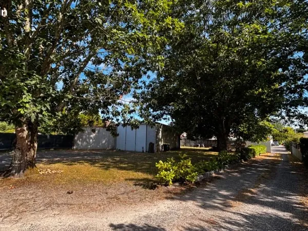 Terrain 850 m² Pessac