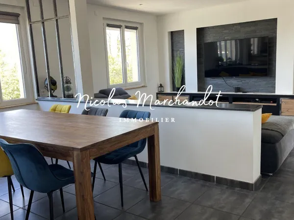 Appartement familial avec terrasse et garage