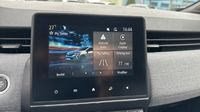 Renault Clio 1.0 TCe 90ch Techno - 25 — photo 13