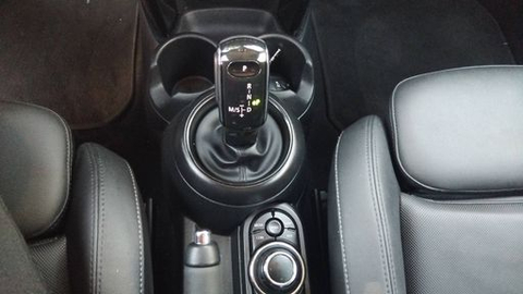 Mini Mini 1.5 Cooper 136 DCT7 - Premium – 2023 – 69589 km – Essence – Boîte Automatique