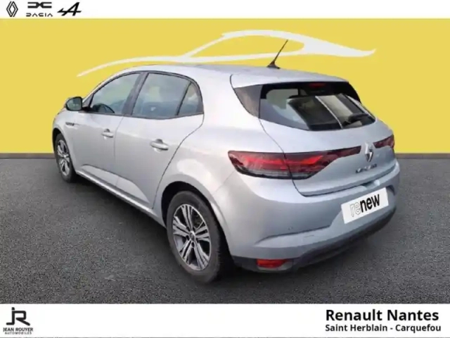 Renault Megane 1.5 blue dci 115ch evolution — photo 6