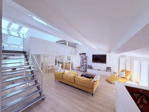 Appartement 4 pièces 114 m²