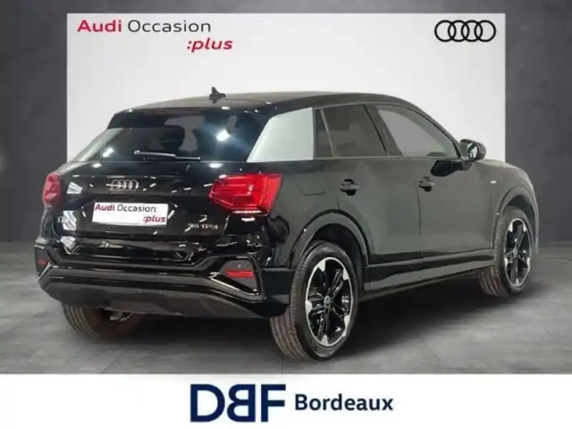 Audi Q2 35 tfsi 150 s tronic 7 s line plus — photo 15