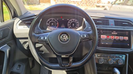 Volkswagen Tiguan 2.0 TDI 150 DSG7 - Carat Exclusive – 2018 – 145000 km – Diesel – Boîte Automatique — photo 27
