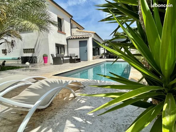 Villa 6 pièces 170 m²