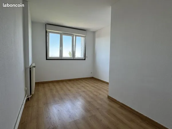 Appartement T4 en duplex très bien situé