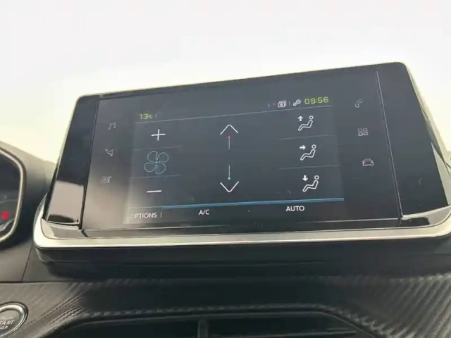 Peugeot 208 electrique 50 kwh 136ch — photo 21