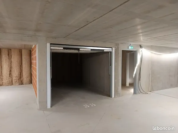 Stockage Location Albi 18m² 95€