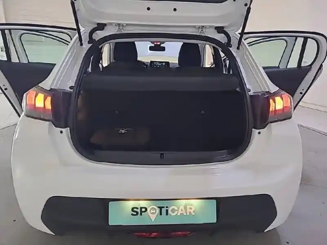 Peugeot 208 electrique 50 kwh 136ch — photo 6