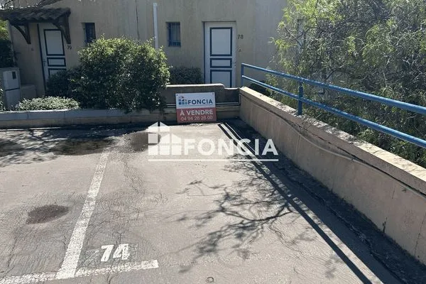 Parking 10 m²