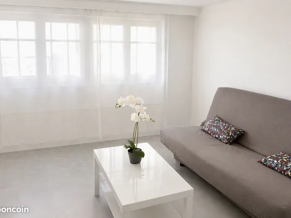 Bel appartement T2 de 37 m² entièrement meublé et refait à neuf - Cézeaux universités