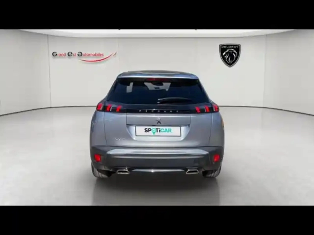 Peugeot 2008 1.2 puretech 130ch s&amp;s allure eat8 7cv — photo 4