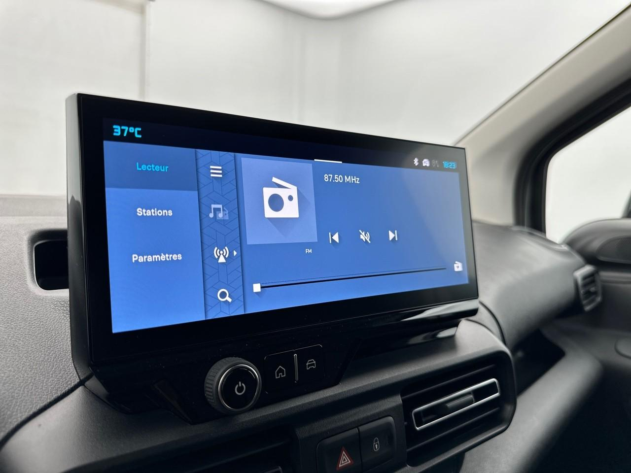 Citroën Berlingo van m diesel 100 ch manuelle — photo 23