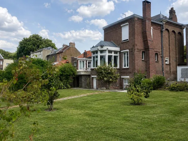 Maison 5 pièces 158 m²