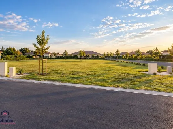 Terrain 445 m²