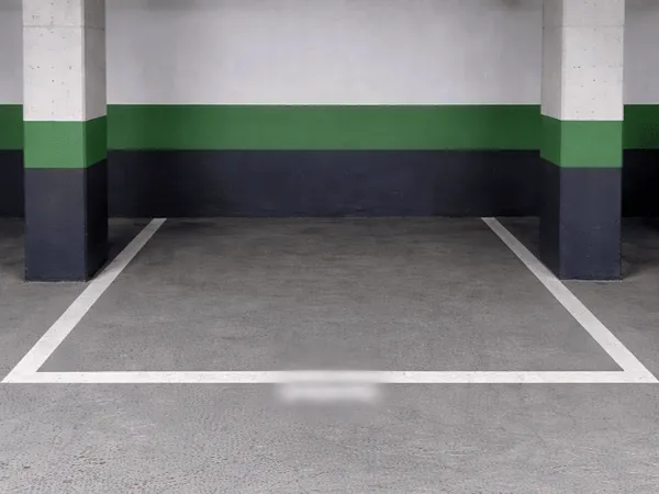 Parking 12 m²