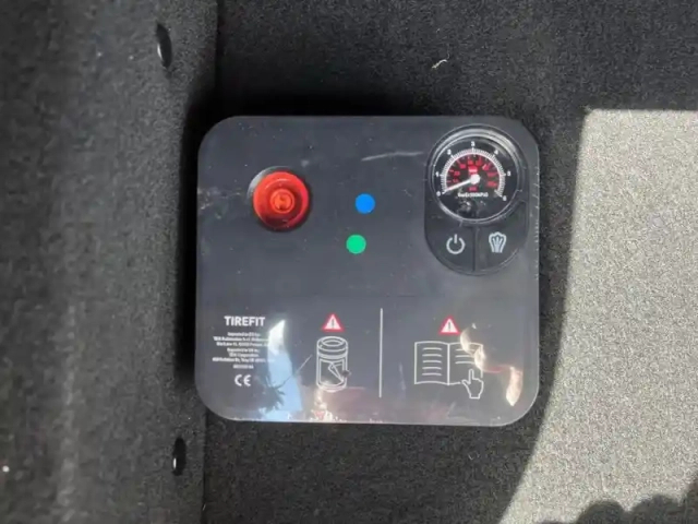 Mini Mini 5 portes one 102ch edition camden bva7 — photo 11