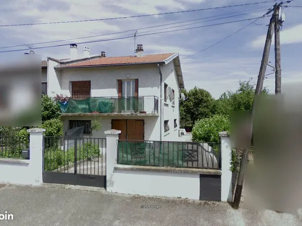🏡 Maison mitoyenne de 130 m² + terrain 711 m² - Meyzieu (La Jacquière) - Légères rénovations et pote
