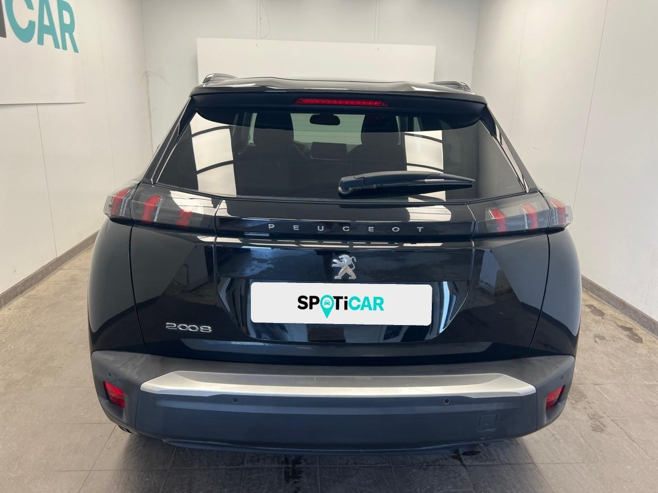 Peugeot 2008 puretech 100 s&s bvm6 allure pack — photo 5