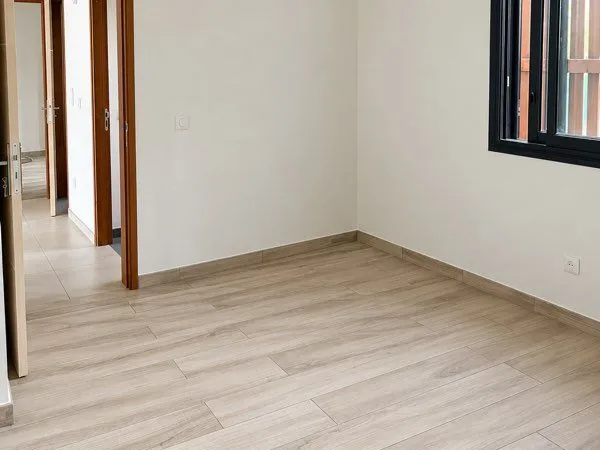 A louer maison neuve t4/5 le port centre-ville