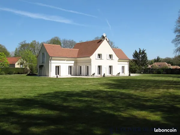Maison 7 pièces 225 m²