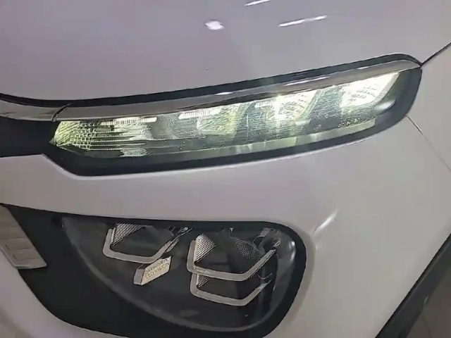 Citroën C3 puretech 83 s&amp;s bvm5 — photo 16