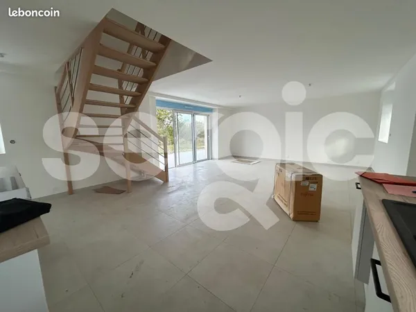 Maison 125 m² Saint Clement De La Place
