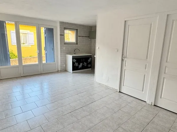 Appartement 1 pièce 50 m²