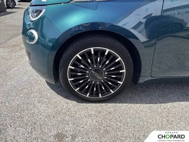 Fiat 500 c e 118 ch — photo 12