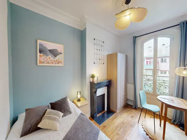Chambre à Paris - Rue Des Cloys, Grandes Carrières