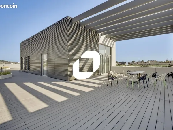 Bureaux 2 595 m²