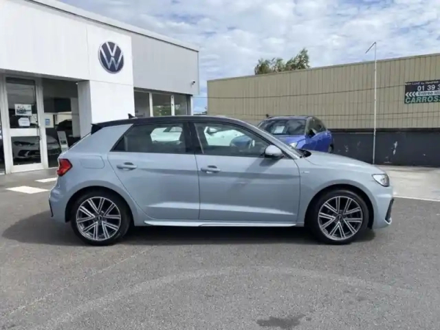Audi A1 sportback 25 tfsi 95ch s line — photo 5