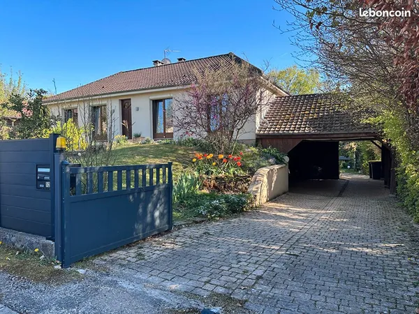 Maison 6 pièces 110 m²