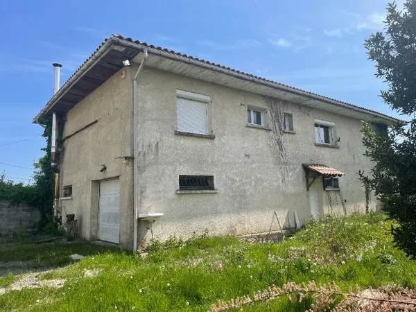 Maison 4 pièces 230 m²