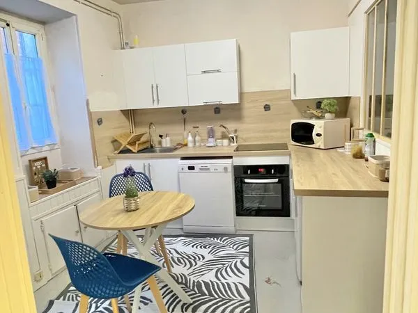 Appt meublé 53 m2 - 3 pièces - RDC - refait à neuf